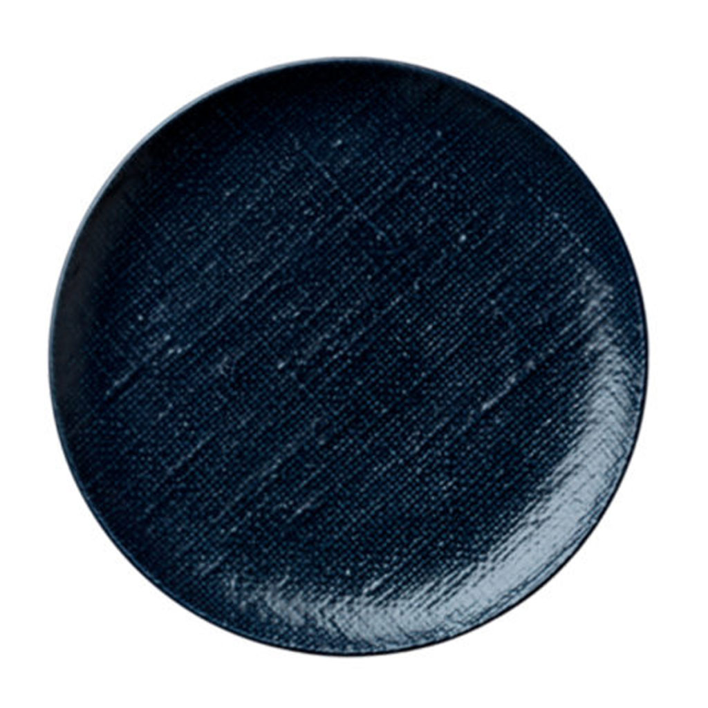 Luzerne's Knit round coupe plate 259mm in blue.
