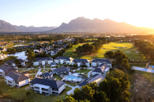 DISCOVER THE HEART OF LUXURY AND HOSPITALITY AT PEARL VALLEY