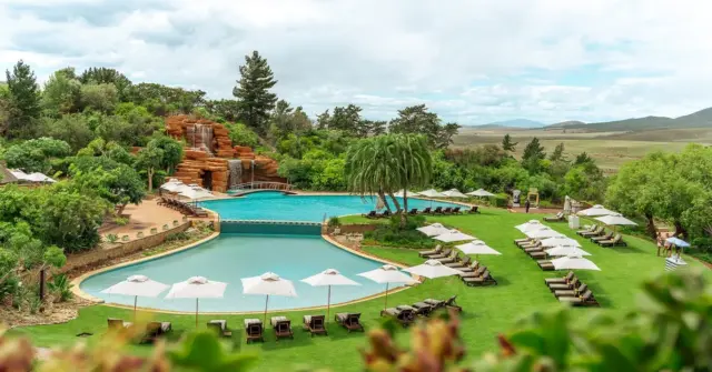 Between Mountains & Lagoon 🌿

Framed by the Bot River Lagoon, indigenous fynbos and the Kogelberg Mountains, Arabella Hotel, Golf & Spa is shaped by its remarkable natural setting.

Here, golf, wellness, dining and luxury hospitality come together in one distinctive Overberg destination.

🔗 Read the full blog: https://corecatering.co.za/client-features/where-the-lagoon-meets-the-mountains-arabella-hotel-golf-spa/

#ArabellaHotel #LuxuryHospitality #WesternCapeTravel #Overberg #CoreCateringSupplies